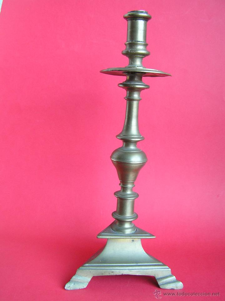 Antig&uuml;edades: CANDELABRO ALTAR O CAPILLA . TR&Iacute;PODE S. XIX . - Foto 6