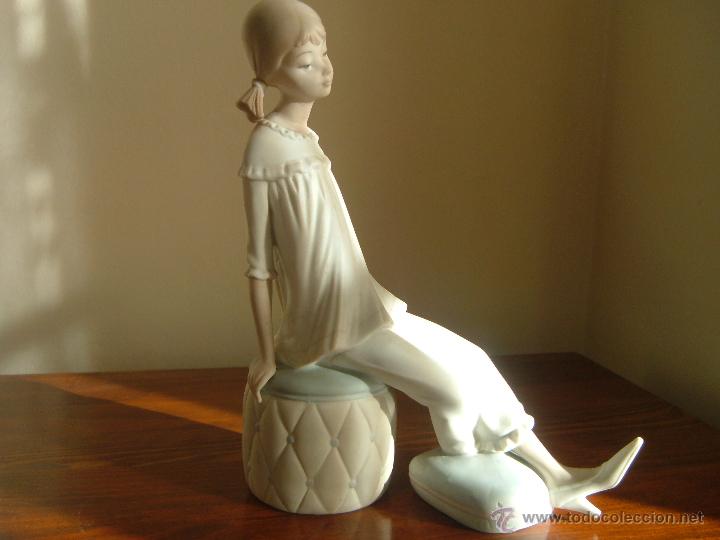 Antig&uuml;edades: Ni&ntilde;a en pijama Lladro - Foto 2
