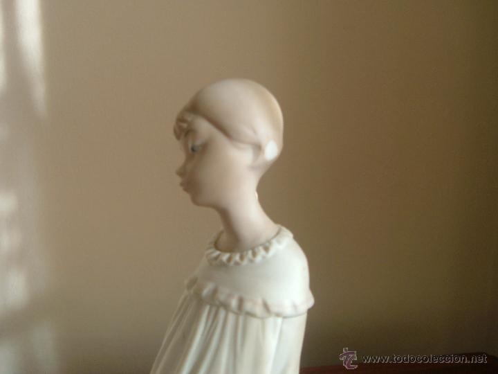 Antig&uuml;edades: Ni&ntilde;a en pijama Lladro - Foto 3
