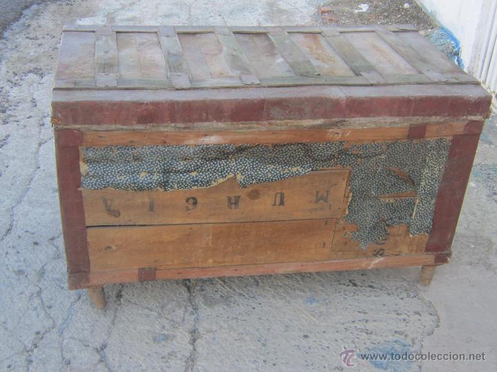 Antig&uuml;edades: BAUL ANTIGUO DE MADERA - Foto 3