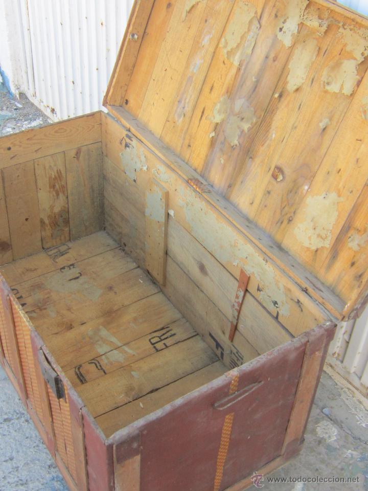 Antig&uuml;edades: BAUL ANTIGUO DE MADERA - Foto 4