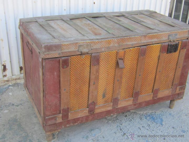 Antig&uuml;edades: BAUL ANTIGUO DE MADERA - Foto 6