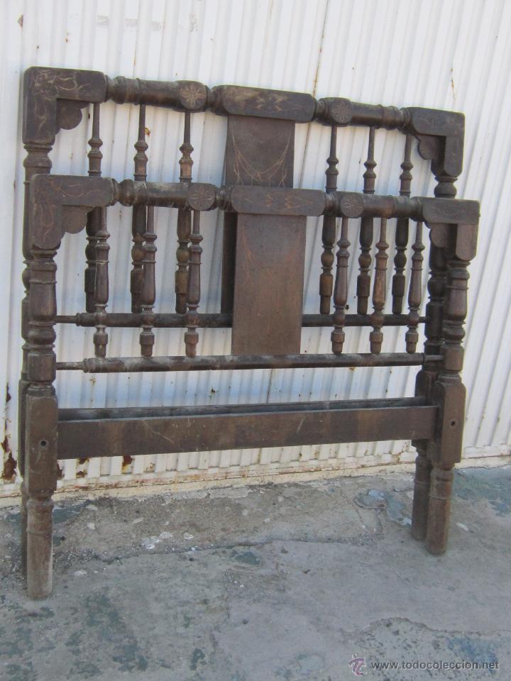 Antig&uuml;edades: CBEZAL Y PIEZERO DE CAMA ANTIGUA DE MADERA - Foto 7
