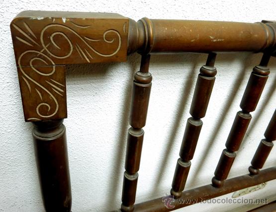 Antig&uuml;edades: CAMA COMPLETA DE HALLA TORNEADA CON DELICADA TALLA - Foto 3
