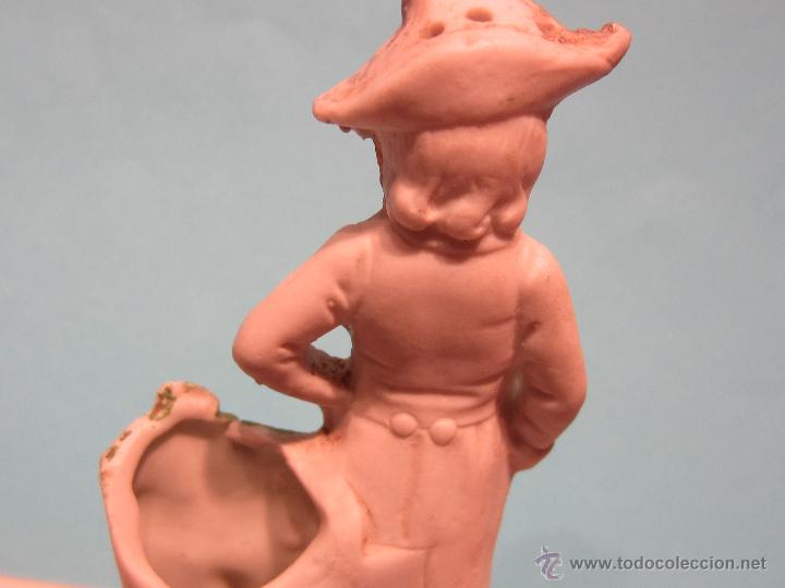 Antig&uuml;edades: figura palillero biscuit - Foto 3