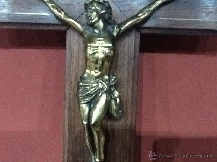 Antig&uuml;edades: Crucifijo bronce y madera, - Foto 3