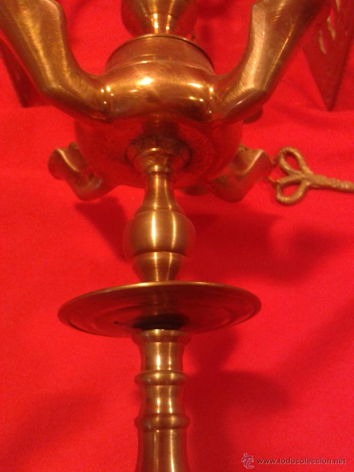 Antig&uuml;edades: L&aacute;mpara de aceite 4 velas de bronce - Foto 5