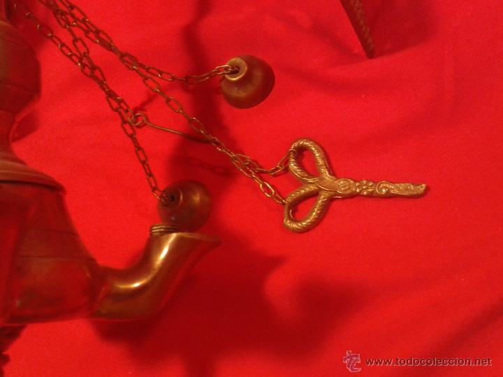 Antig&uuml;edades: L&aacute;mpara de aceite 4 velas de bronce - Foto 6
