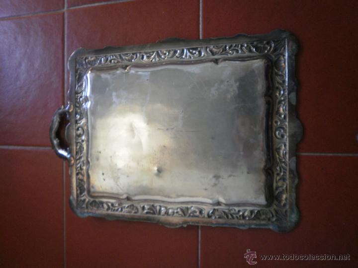 Antig&uuml;edades: Bandeja y jarras de Sheffield. - Foto 2