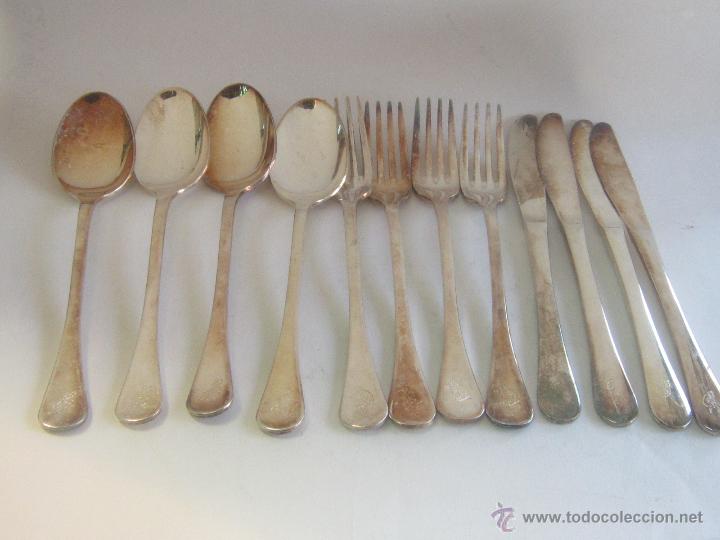 Antig&uuml;edades: 4 CUBIERTOS BA&Ntilde;ADOS EN PLATA DE LEY - Foto 4