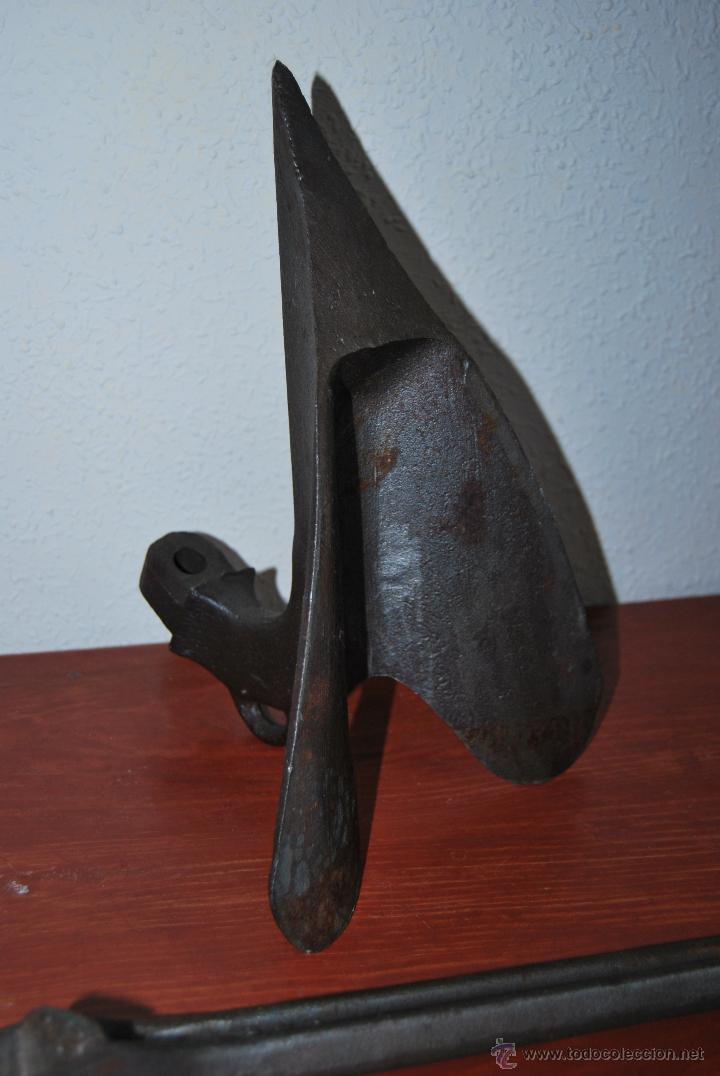 Antig&uuml;edades: ARADO DE HIERRO - REJA - VERTEDERA - LABRANZA - Foto 3