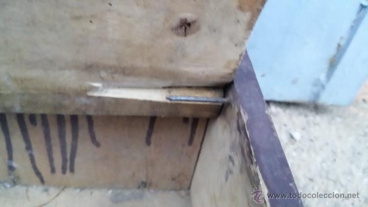 Antig&uuml;edades: antiguo cucharero de madera. - Foto 4