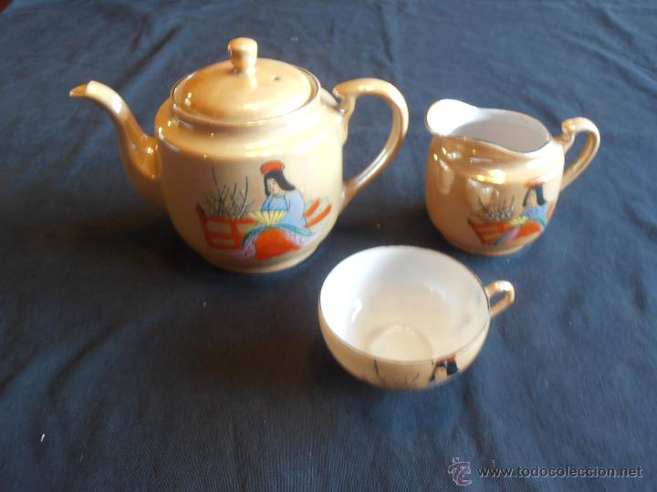 Antig&uuml;edades: TETERA, LECHERA Y UNA TAZA - Foto 1