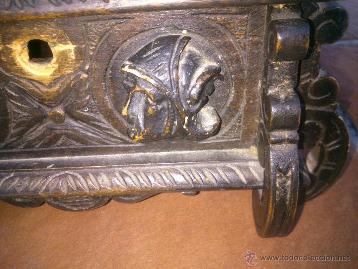 Antig&uuml;edades: COFRE TALLADO A MANO EN MADERA PARA RESTAURAR - Foto 2