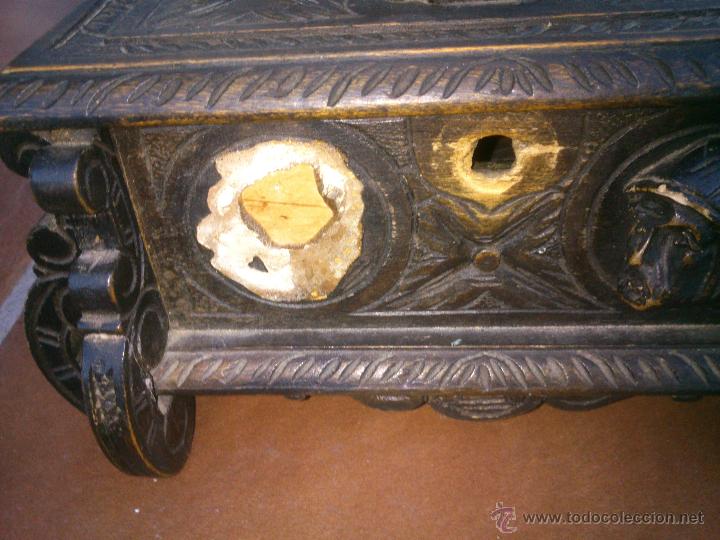 Antig&uuml;edades: COFRE TALLADO A MANO EN MADERA PARA RESTAURAR - Foto 3