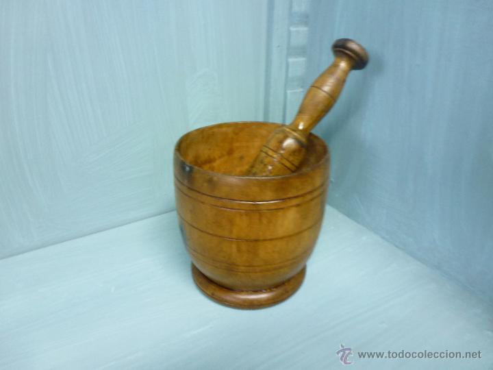 Antig&uuml;edades: Antiguo almirez, mortero de madera. - Foto 2