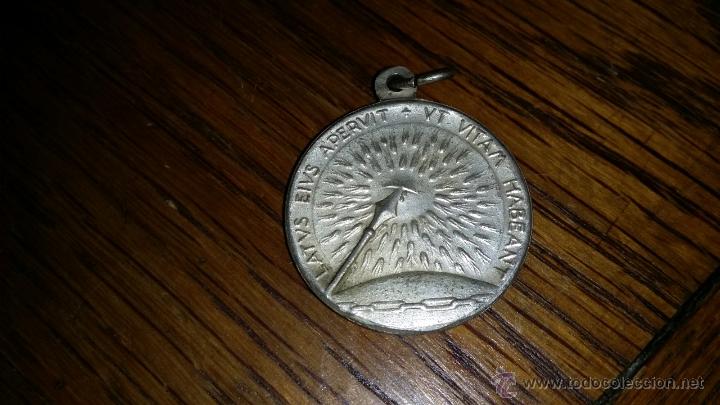 Antig&uuml;edades: MEDALLA RELIGIOSA - Foto 2