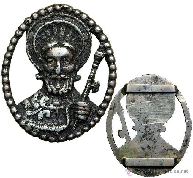 Antig&uuml;edades: *** MUY RARO CIERRE DE MISAL CON BUSTO DE SANTIAGO AP&Oacute;STOL (PLATA) ***