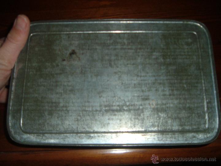 Antig&uuml;edades: Caja de lata de Membrillo - Foto 6