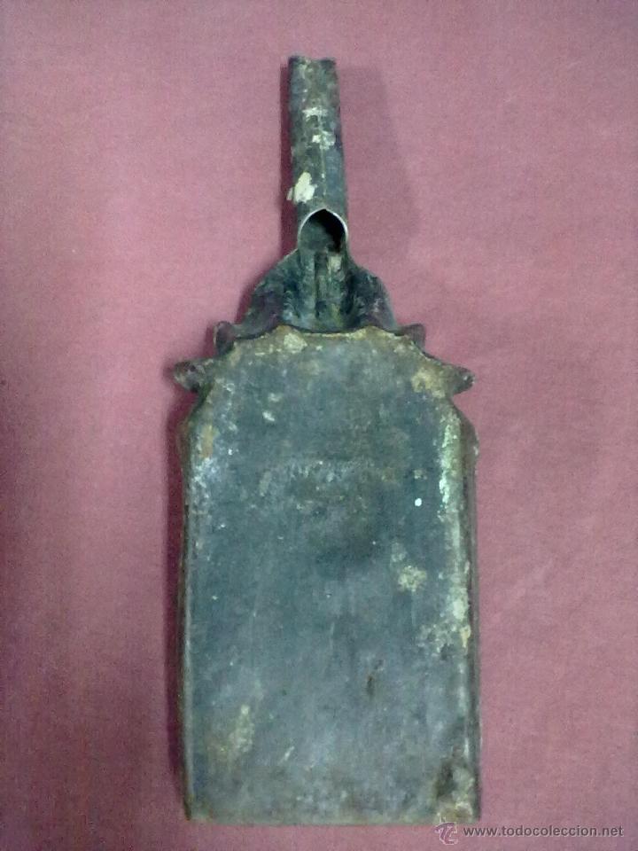 Antig&uuml;edades: PALA CARBON HIERRO CENIZAS. - Foto 2