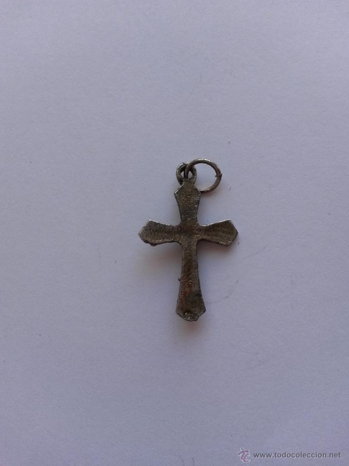 Antig&uuml;edades: Crucifijo de 3 x 2 cms - Foto 2