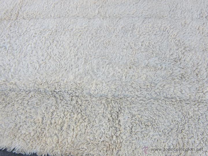 Antig&uuml;edades: ORIGINAL ALFOMBRA DE POMPONES DE LANA - Foto 4