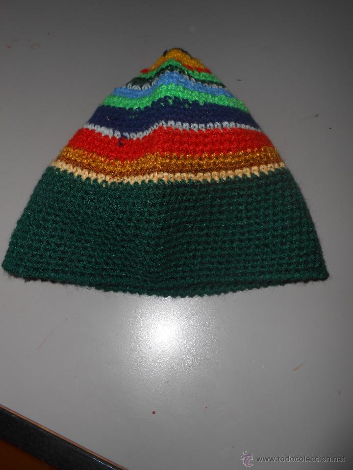Antig&uuml;edades: Gorro de lana -Hecho a ganchillo- - Foto 2