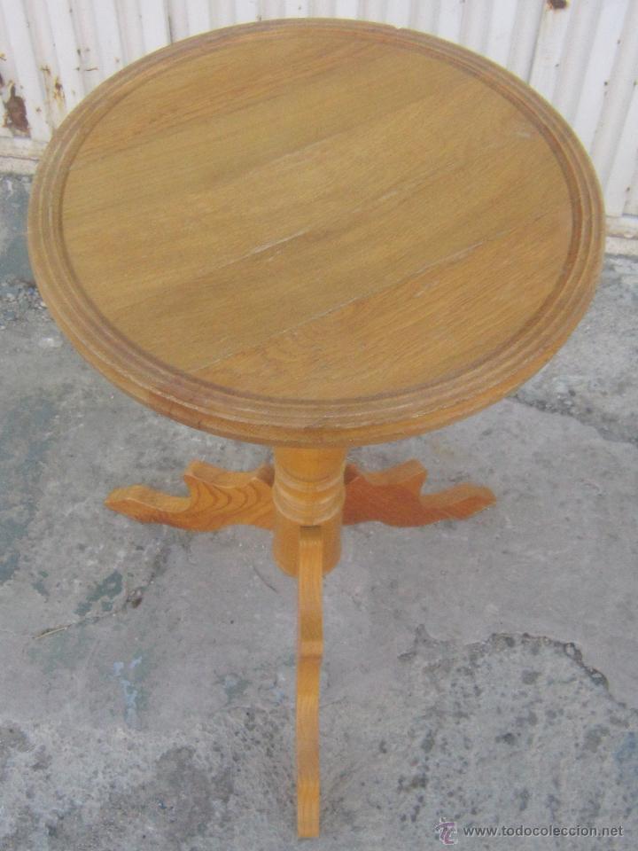 Antig&uuml;edades: VELADOR EN MADERA DE PINO - Foto 2