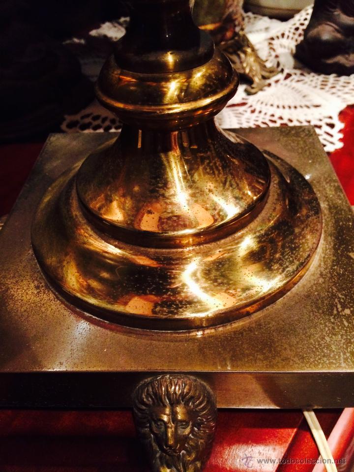 Antig&uuml;edades: ANTIGUA LAMPARA DE SOBREMESA DE BRONCE - Foto 2