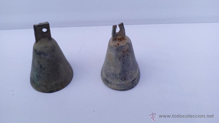 Antig&uuml;edades: CAMPANITAS DE BRONCE - Foto 2
