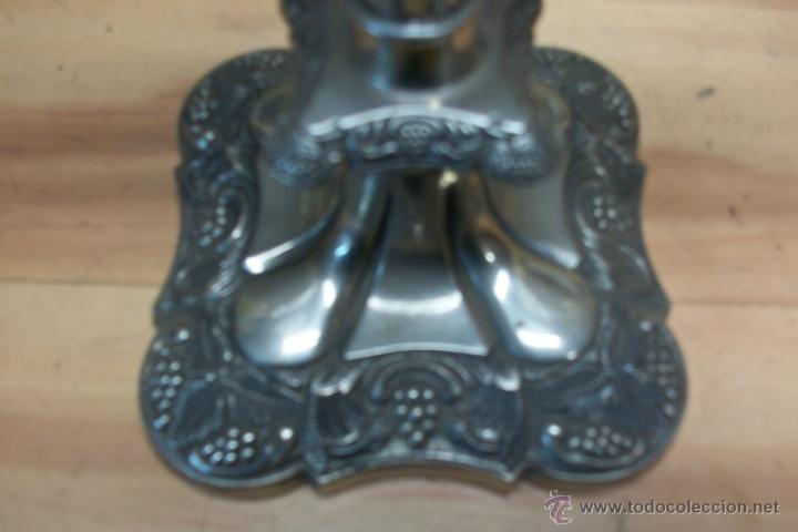 Antig&uuml;edades: ANTIGUO CANDELABRO BA&Ntilde;ADO EN PLATA - Foto 5