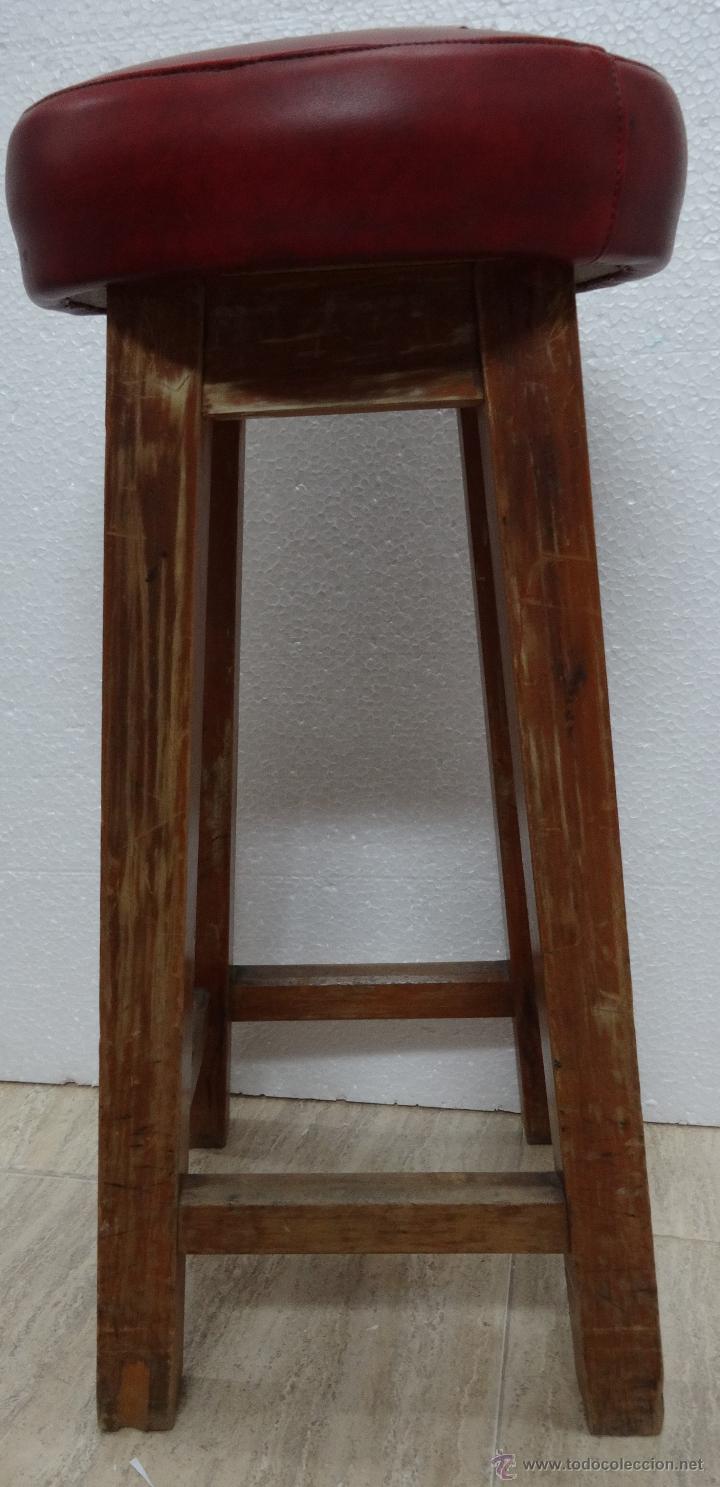 Antig&uuml;edades: TABURETE EN MADERA Y ASIENTO TAPIZADO, 6000-135A - Foto 5
