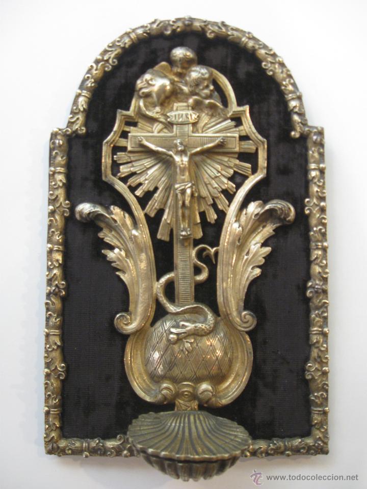 Antig&uuml;edades: Benditera en bronce - Foto 1