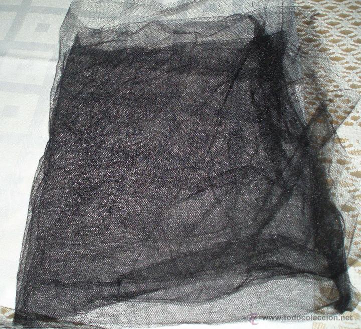 Antig&uuml;edades: tul negro de 1,50 cms  x  30 cms - Foto 1