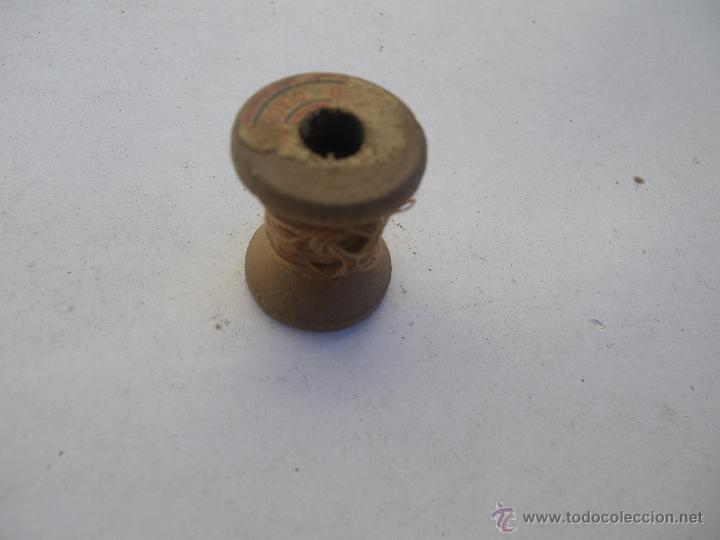 Antiquit&eacute;s: ROLLO HILO PARA  MAQUINA DE COSER EN MADERA , MUY ANTIGUO ,,,VER