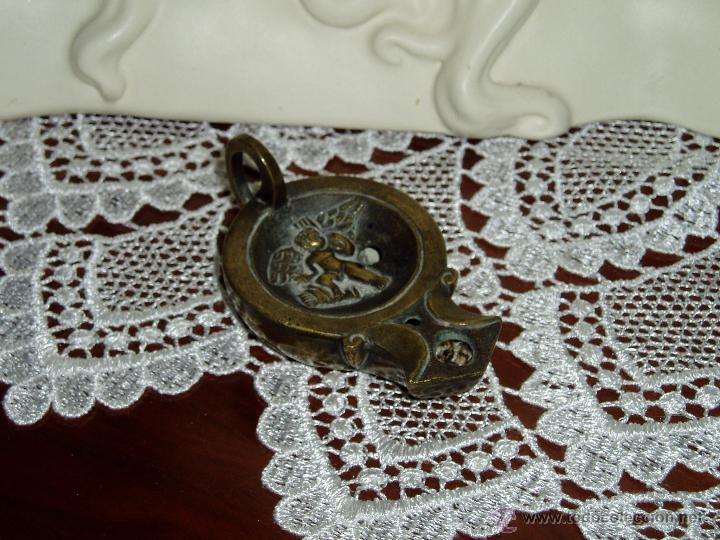 Antig&uuml;edades: Lucerna romana en bronce - Foto 3