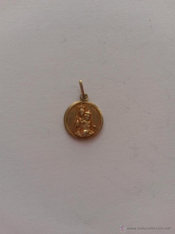 Antig&uuml;edades: Medalla virgen del carmen de 1 cms de diametro - Foto 1