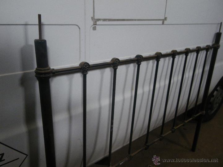 Antig&uuml;edades: CABECERO DE CAMA 1,50  ,,,, VER - Foto 4