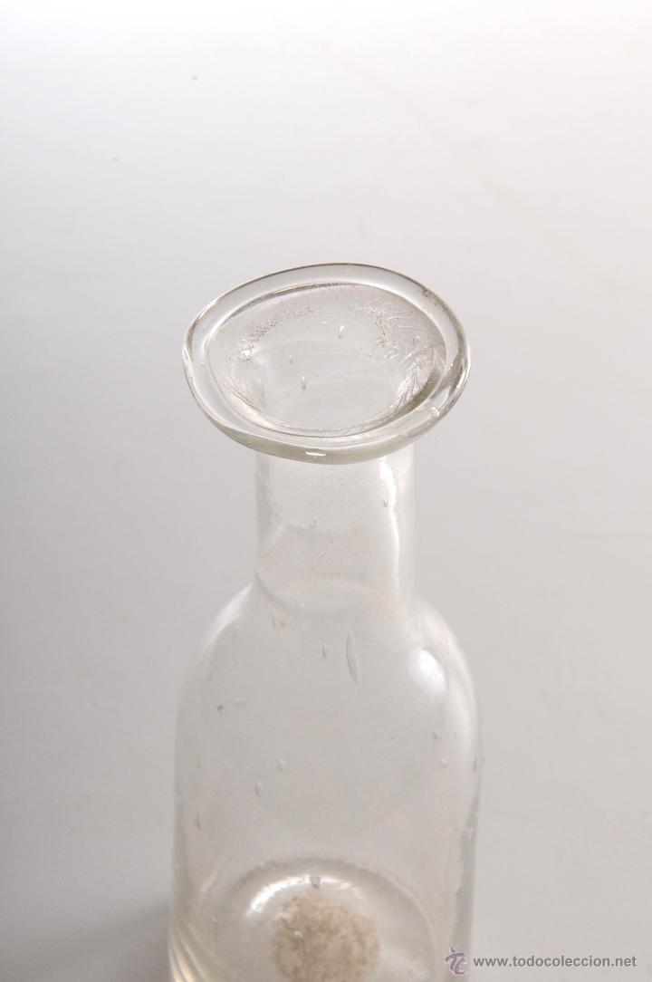 Antig&uuml;edades: ANTIGUA BOTELLA EN VIDRIO SOPLADO - Foto 3