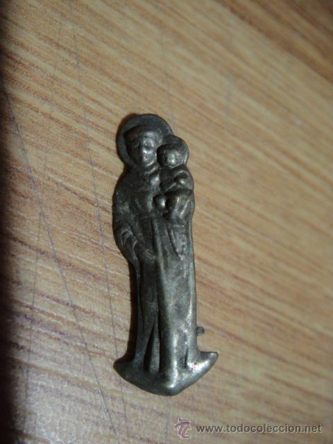 Antig&uuml;edades: pin de san antonio en metal - Foto 1