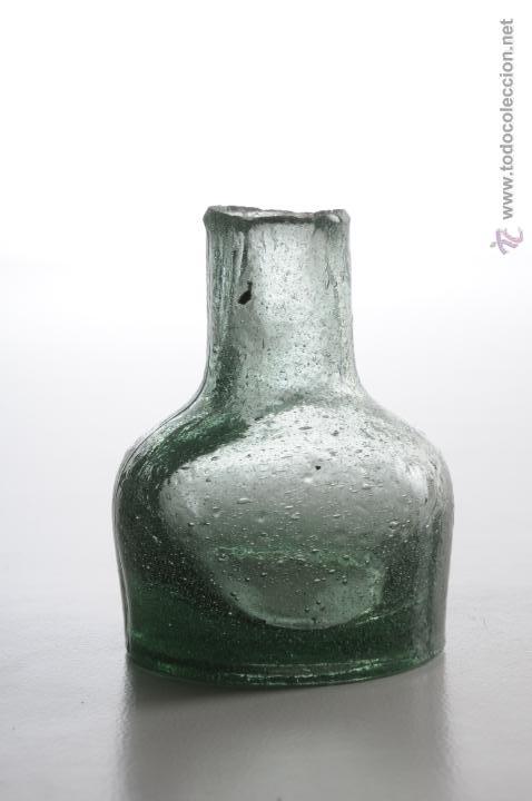 Antig&uuml;edades: ANTIGUO TINTEROEN VIDRIO VERDE - Foto 2