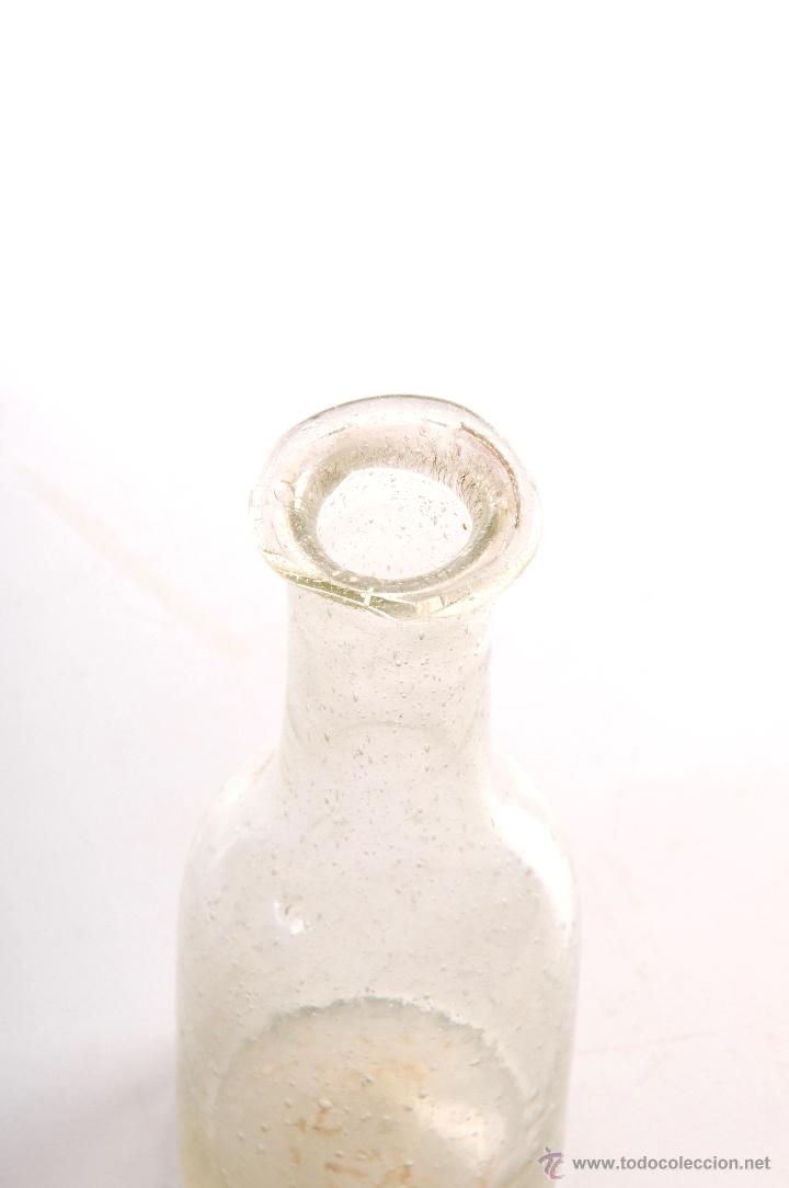 Antig&uuml;edades: ANTIGUA BOTELLA EN VIDRIO SOPLADO - Foto 4
