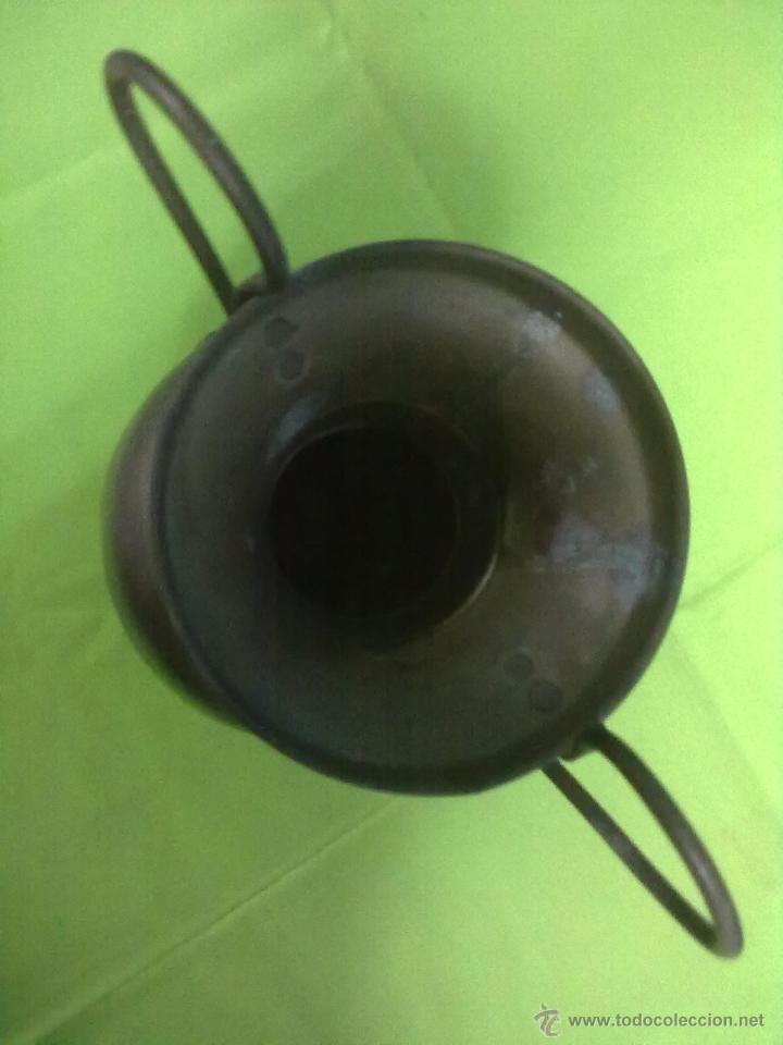 Antig&uuml;edades: JARRON DOS ASAS METAL - Foto 2
