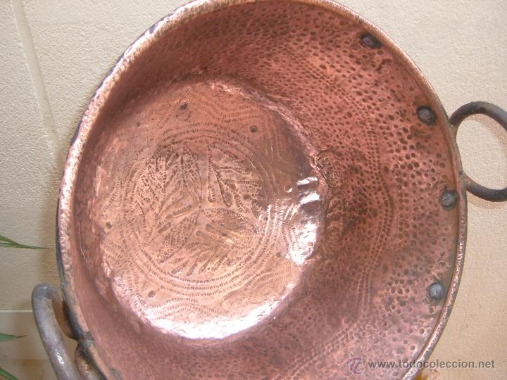 Antig&uuml;edades: Caldera de cobre - Foto 2
