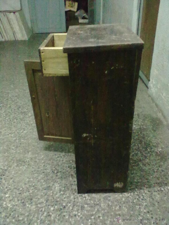 Antig&uuml;edades: MESILLA NOCHE PARA RESTAURAR - Foto 3