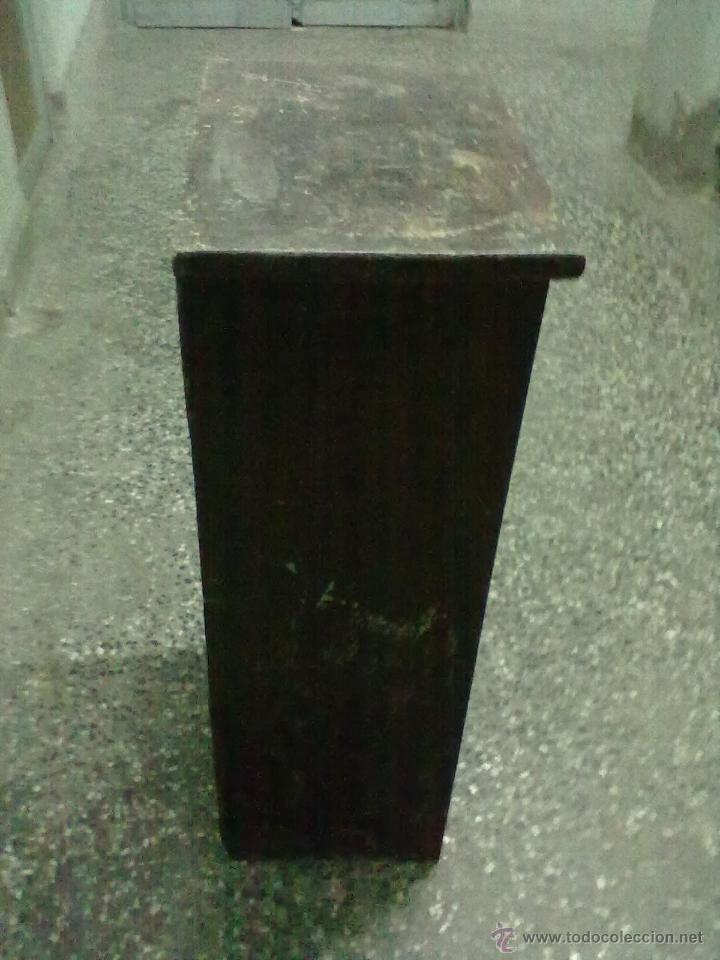 Antig&uuml;edades: MESILLA NOCHE PARA RESTAURAR - Foto 4