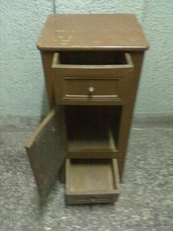 Antig&uuml;edades: MESILLA NOCHE PARA RESTAURAR. - Foto 2