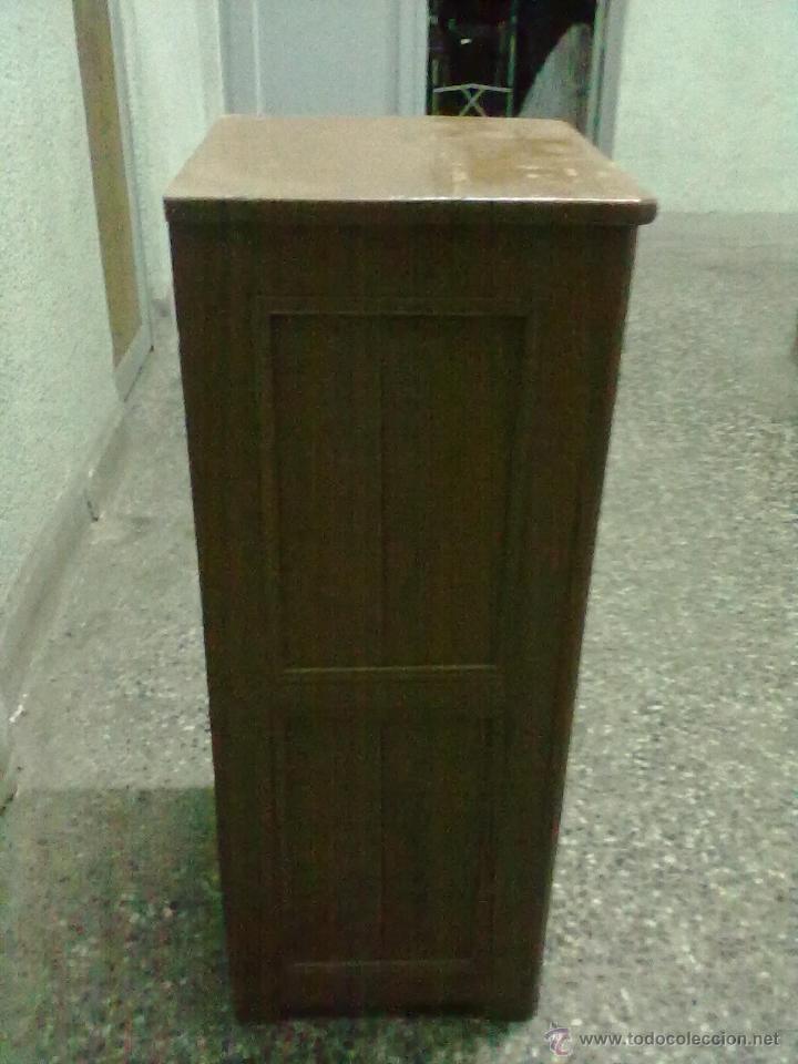 Antig&uuml;edades: MESILLA NOCHE PARA RESTAURAR. - Foto 4
