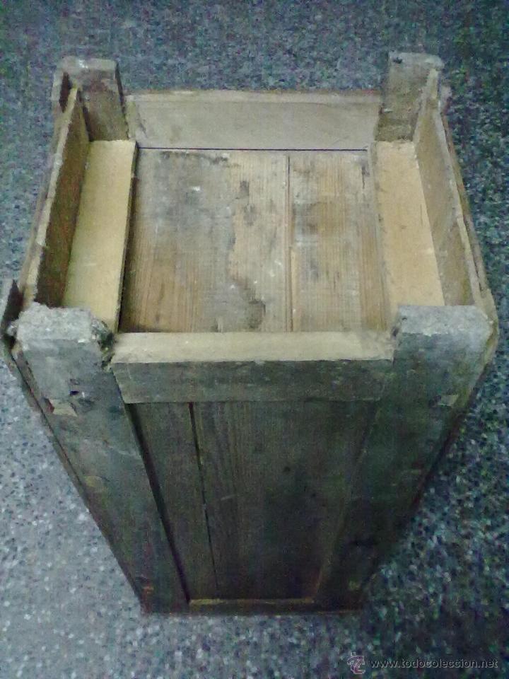 Antig&uuml;edades: MESILLA NOCHE PARA RESTAURAR. - Foto 5