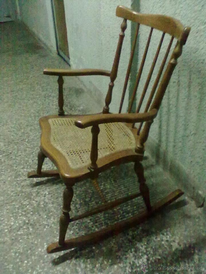 Antig&uuml;edades: SILLON WINDSOR MECEDORA ASIENTO REJILLA - Foto 2